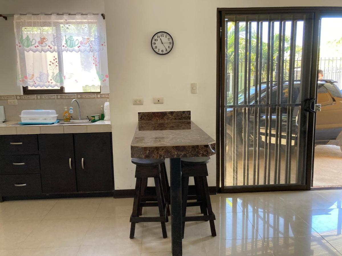 Casa Binisa Fresca Y Agradable Villa Либерия Екстериор снимка